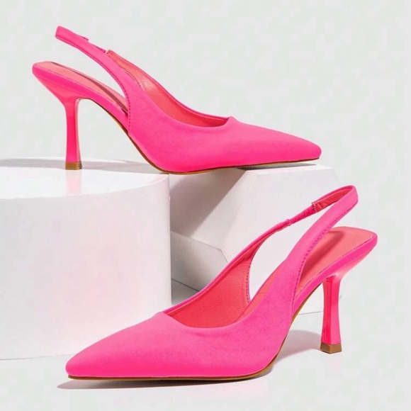 Hot pink heels - Picture 1 of 5